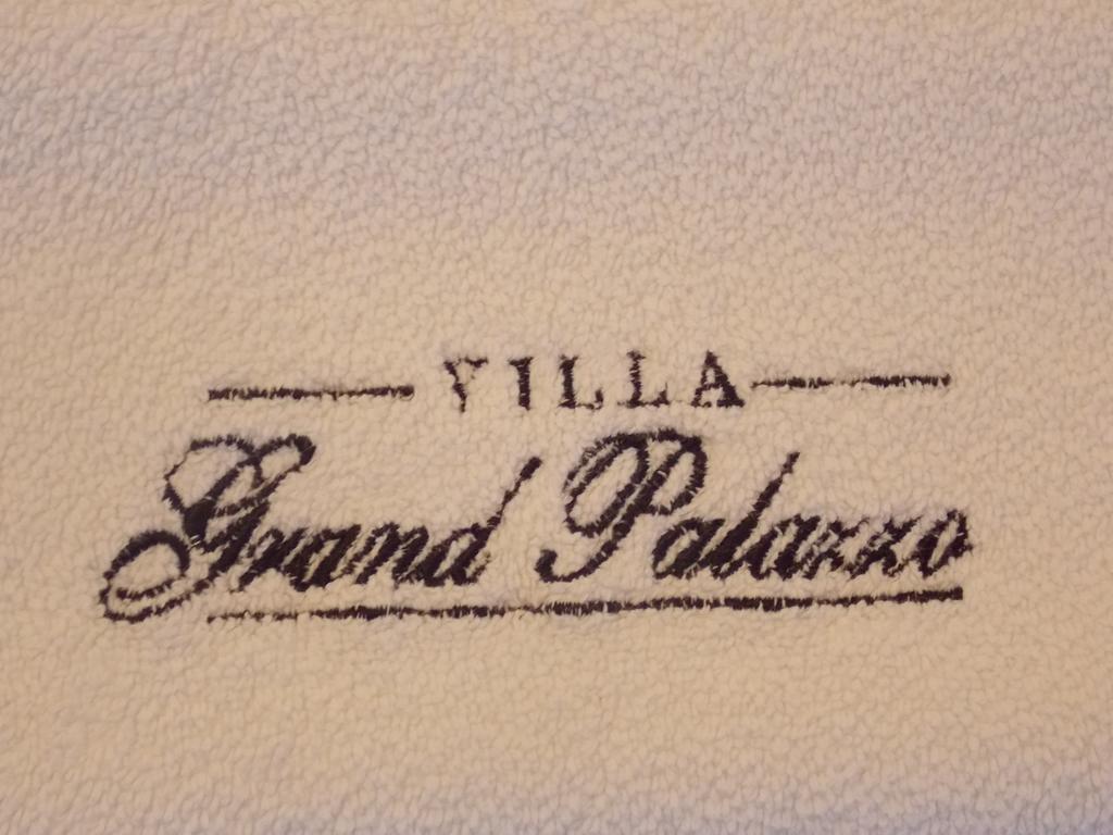 Apartments And Rooms Grand Palazzo Budva Quarto foto